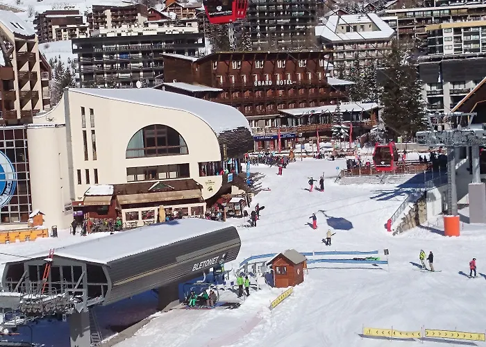Hôtel central: Grand Hôtel&Spa NUXE Serre Chevalier